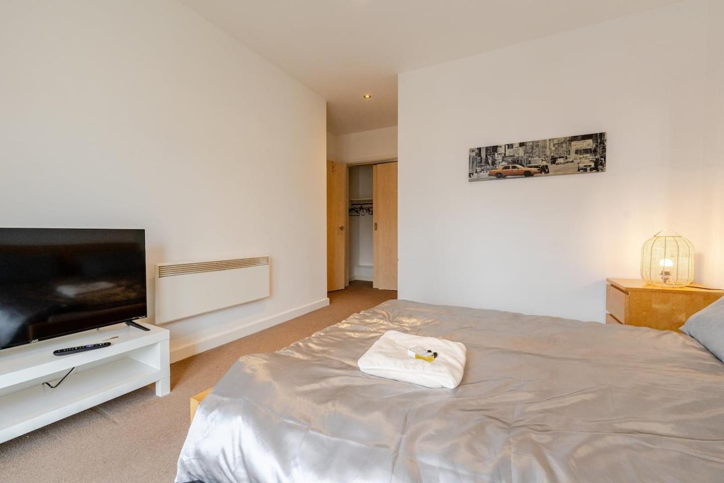 Private Room In Cardiff City Center Buitenkant foto
